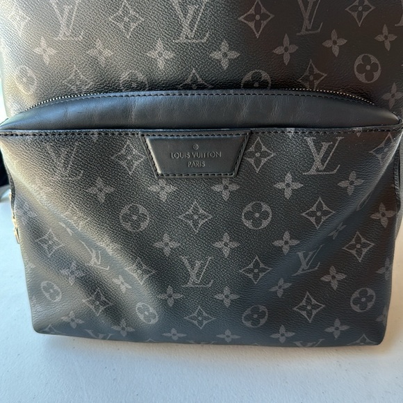 Louis Vuitton Discovery backpack - Picture 7 of 8